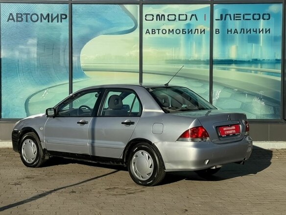 2004 Mitsubishi Lancer IX, серебристый, 140000 рублей - вид 6