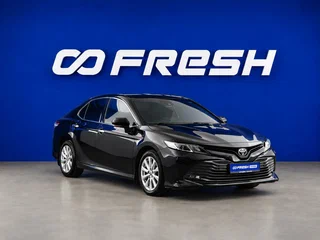 2020 Toyota Camry VIII (XV70), чёрный, 2930000 рублей, вид 1