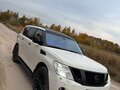 2012 Nissan Patrol VI (Y62), белый - вид 2