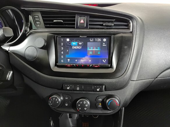 2017 Kia Ceed II Рестайлинг, белый, 1438000 рублей - вид 14
