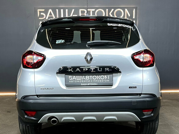 2018 Renault Kaptur I, серый, 1510000 рублей - вид 4