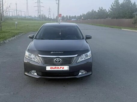 2014 Toyota Camry VII (XV50), серый, 1550000 рублей, вид 2