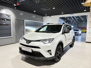 2019 Toyota RAV4 IV (XA40) Рестайлинг, белый, 2328000 рублей, вид 1
