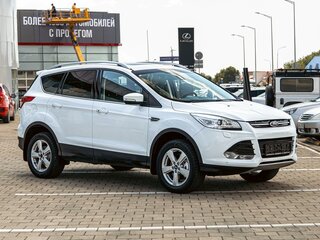 2016 Ford Kuga II, белый, 1205000 рублей, вид 3