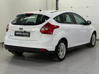2013 Ford Focus III, белый, 849000 рублей, вид 4