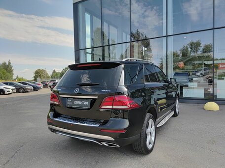 2017 Mercedes-Benz GLE 400 9G-Tronic I (W166), чёрный, 2939000 рублей, вид 5