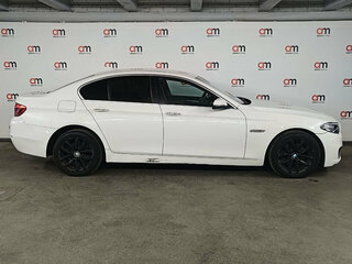 2013 BMW 5 серии 525d xDrive VI (F10/F11/F07) Рестайлинг, белый, 1399000 рублей, вид 5