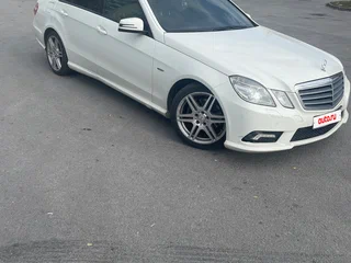 2011 Mercedes-Benz E-Класс 200 7G-Tronic IV (W212, S212, C207), белый, 1250000 рублей, вид 3