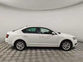 2020 Skoda Octavia III (A7) Рестайлинг, белый, 2399000 рублей, вид 4