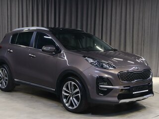 2018 Kia Sportage IV Рестайлинг, коричневый, 1849000 рублей, вид 3