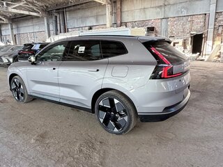 2026 Volvo XC70 III, серый, 6800000 рублей, вид 4