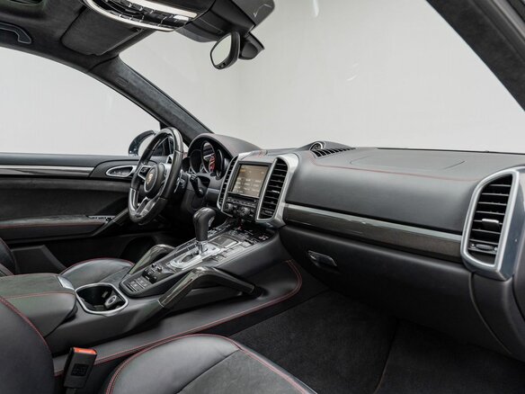 2015 Porsche Cayenne GTS II Рестайлинг (958), чёрный - вид 26