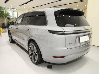 2026 Li Auto (Lixiang) L9 52.3 kWh I Рестайлинг, серый, 12490000 рублей, вид 2