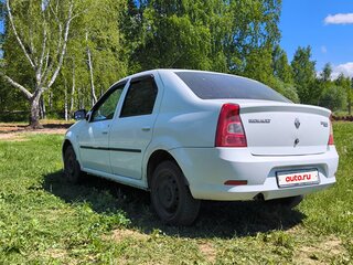 2013 Renault Logan I Рестайлинг, белый, 218000 рублей, вид 5
