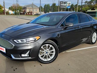 2019 Ford Fusion (North America) II Рестайлинг, серый, 1655000 рублей, вид 1