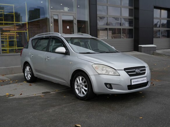 2008 Kia Ceed I, серебристый, 550000 рублей - вид 2