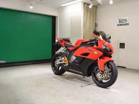 2004 Honda CBR 1000 RR/RA Fireblade, красный, 795000 рублей, вид 3