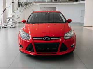 2012 Ford Focus III, красный, 670000 рублей, вид 2