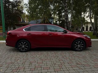 2021 Kia Cerato IV, красный, 2200000 рублей, вид 5