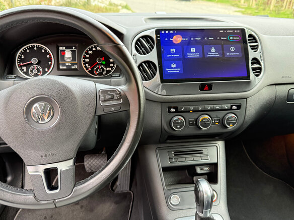 2015 Volkswagen Tiguan I Рестайлинг, белый, 2100000 рублей - вид 6