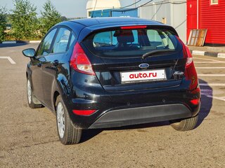 2015 Ford Fiesta Mk6 Рестайлинг, чёрный, 650000 рублей, вид 2