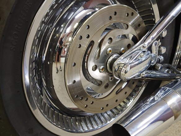 2003 Harley-Davidson Softail Deuce, бежевый, 615000 рублей - вид 15