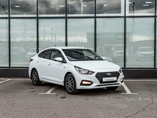 2019 Hyundai Solaris II, белый, 1320000 рублей, вид 5