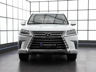 2017 Lexus LX 450d III Рестайлинг 2, белый, 6340000 рублей, вид 2