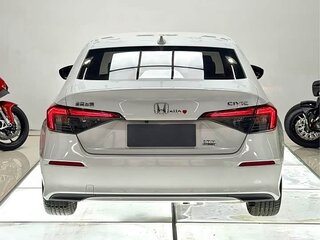 2023 Honda Civic XI, белый, 1460333 рублей, вид 4
