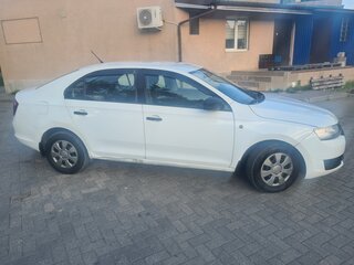 2014 Skoda Rapid I, белый, 570000 рублей, вид 5