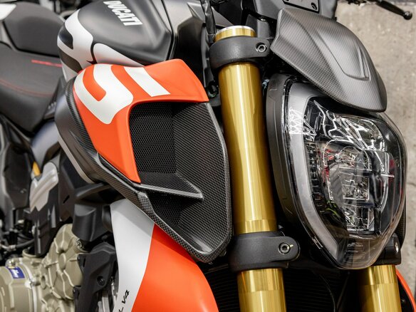 2026 Ducati Diavel V4, белый, 4290000 рублей - вид 11