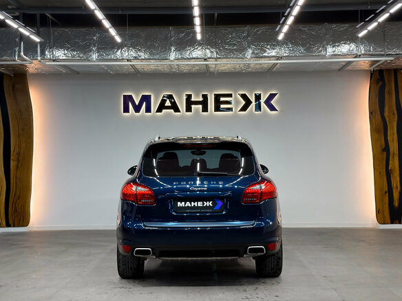 2010 Porsche Cayenne Diesel II (958), синий, 2649000 рублей - вид 4