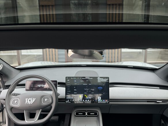 2026 Changan Qiyuan A06 28.39 kWh, серебристый, 2593000 рублей - вид 11