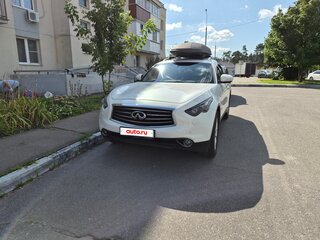 2013 Infiniti QX70, белый, 1600000 рублей, вид 2