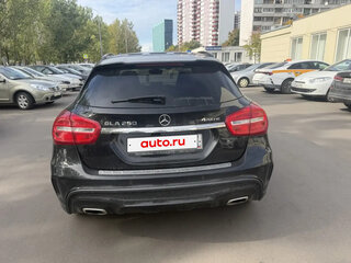 2016 Mercedes-Benz GLA 250 I (X156), чёрный, 2700000 рублей, вид 3
