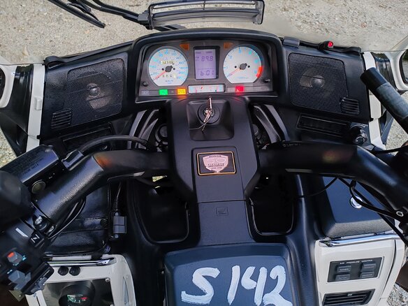 1998 Honda GL 1500 Gold Wing, белый, 605000 рублей - вид 10