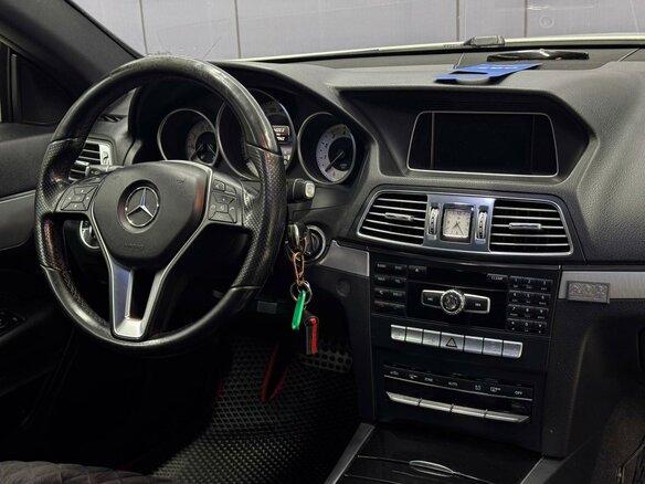 2013 Mercedes-Benz E-Класс 200 IV (W212, S212, C207) Рестайлинг, белый, 1939000 рублей - вид 24