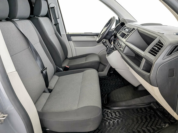 2017 Volkswagen Transporter, серый, 2440000 рублей - вид 22