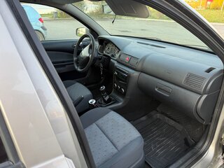 2008 Skoda Octavia I (A4) Рестайлинг, серый, 330000 рублей, вид 5