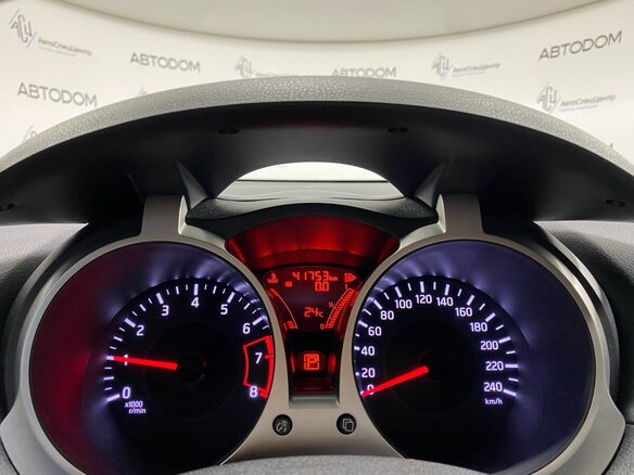 2015 Nissan Juke I Рестайлинг, чёрный, 1389900 рублей - вид 14