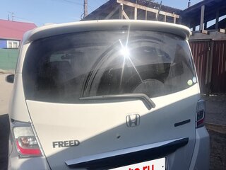 2012 Honda Freed I Рестайлинг, белый, 1050000 рублей, вид 3