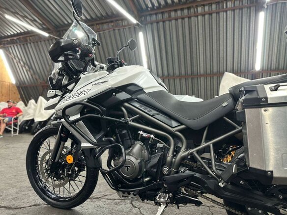 2019 Triumph Tiger 800, белый, 1050000 рублей - вид 14