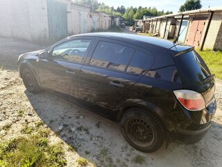 2006 Opel Astra H Рестайлинг, чёрный, 300000 рублей, вид 3