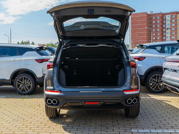 2026 Geely Coolray I Рестайлинг 2, серый, 2964990 рублей - вид 16