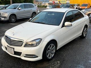 2013 Mercedes-Benz C-Класс 180 BlueEFFICIENCY III (W204) Рестайлинг, белый, 950000 рублей, вид 3