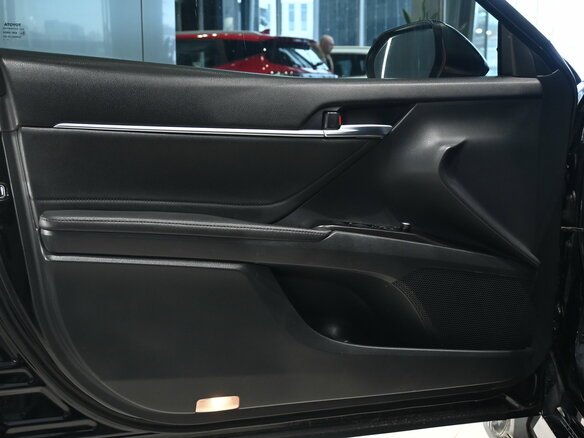 2021 Toyota Camry VIII (XV70), чёрный - вид 19