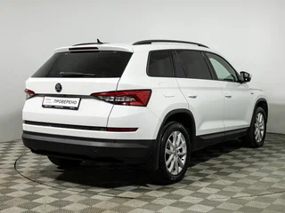 2019 Skoda Kodiaq I, белый, 1989700 рублей, вид 5
