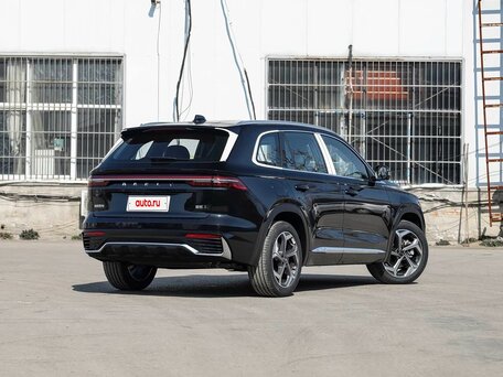 2026 Geely Monjaro (Xingyue L) I Рестайлинг 2 (China Market), чёрный, 4210000 рублей, вид 4