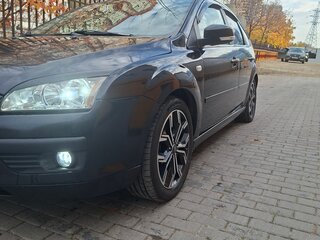 2007 Ford Focus II, чёрный, 420000 рублей, вид 1