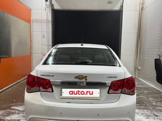 2012 Chevrolet Cruze I Рестайлинг, белый, 695000 рублей, вид 2
